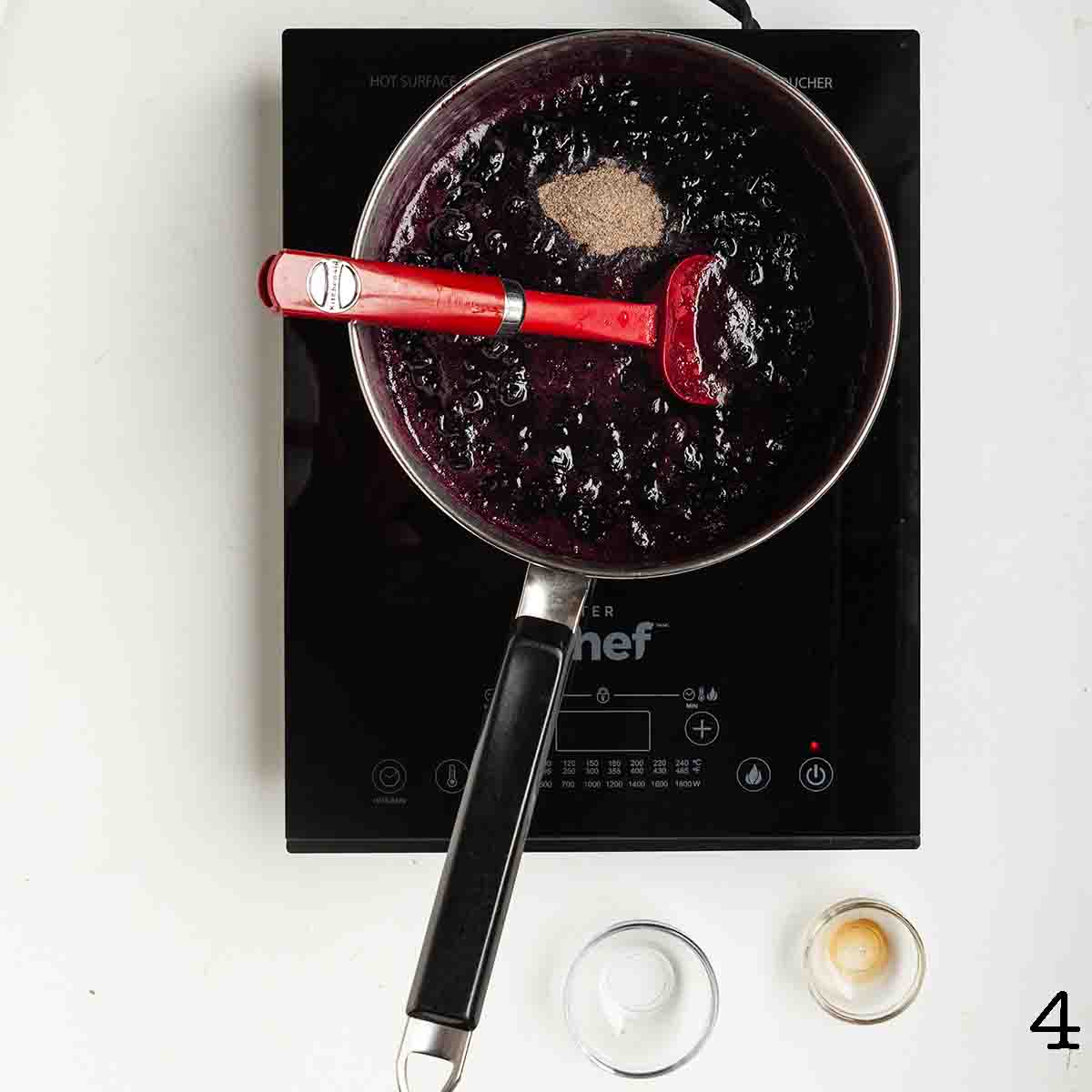 A pot of cooked jam.